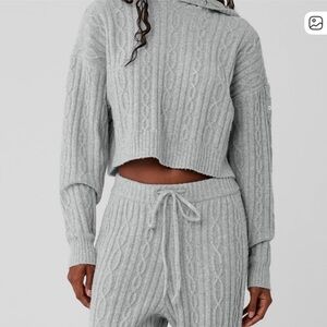 Alo gray cable knit cropped hoodie